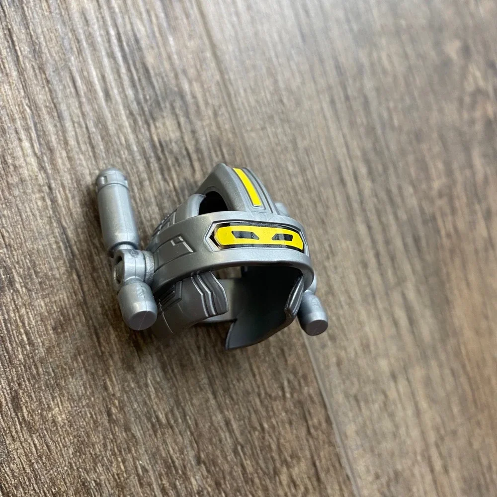 Silver Robot Action Figure Helmet Accessory Yellow Visor Sci-Fi Space Toy Part